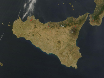 NASA MODIS Image of the Day: August 25, 2007 – Deadly Fires on Sicily