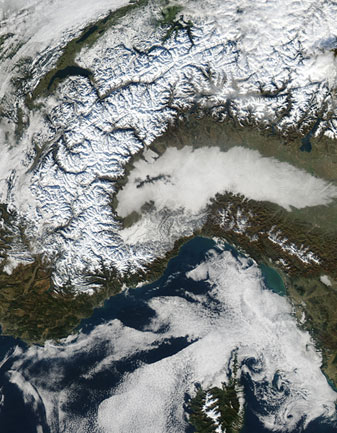 NASA MODIS Image of the Day: December 28, 2008 – Snow, Fog, and Low Clouds in Western Europe