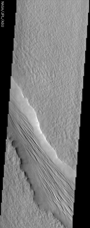 Medium image for 20020829a