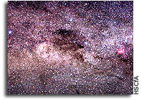 Hot gas around cold dust cloud surprises astronomers