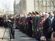 640x480 (93854 bytes)