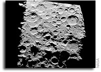 NASA Views Landing Site Through Eyes of Future Moon Crew