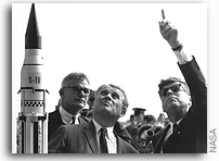 NASA Honors JFK with Moon Rock to be Displayed at Rice University