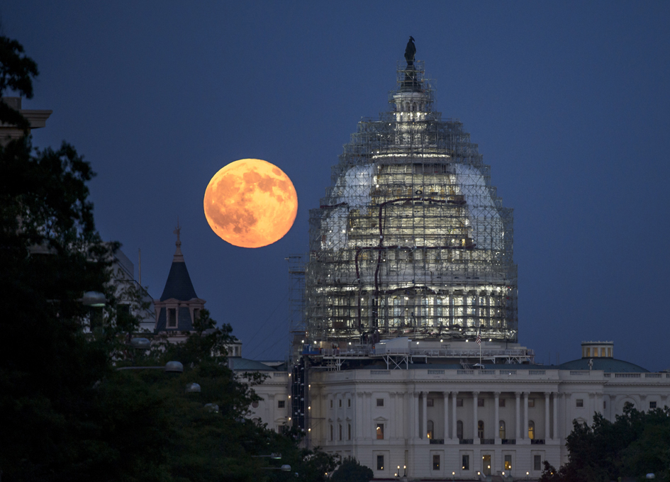 Blue Moon Over Washington