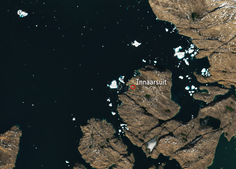 Large Iceberg Threatens Innaarsuit, Greenland