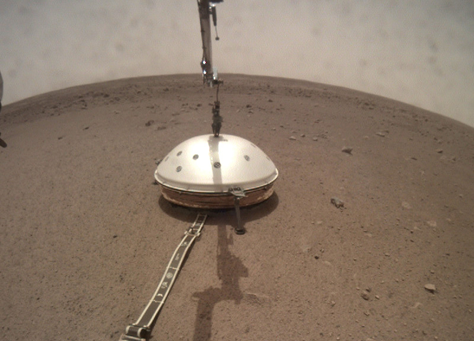 InSight’s Seismometer Now Has a Cozy Shelter on Mars